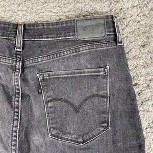 Levi's 721 High Rise Skinny Jeans Womens 33x32 Black‎ Denim Slimming Stretch